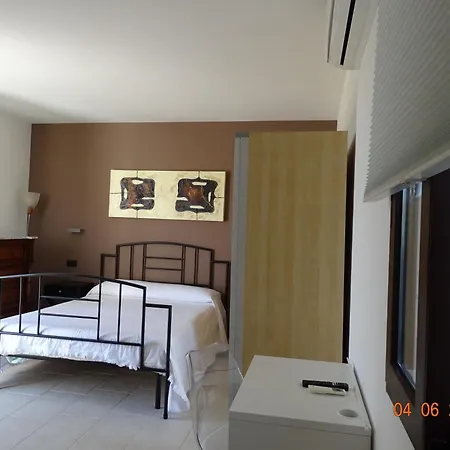 Eufemia Bed and breakfast Parabita